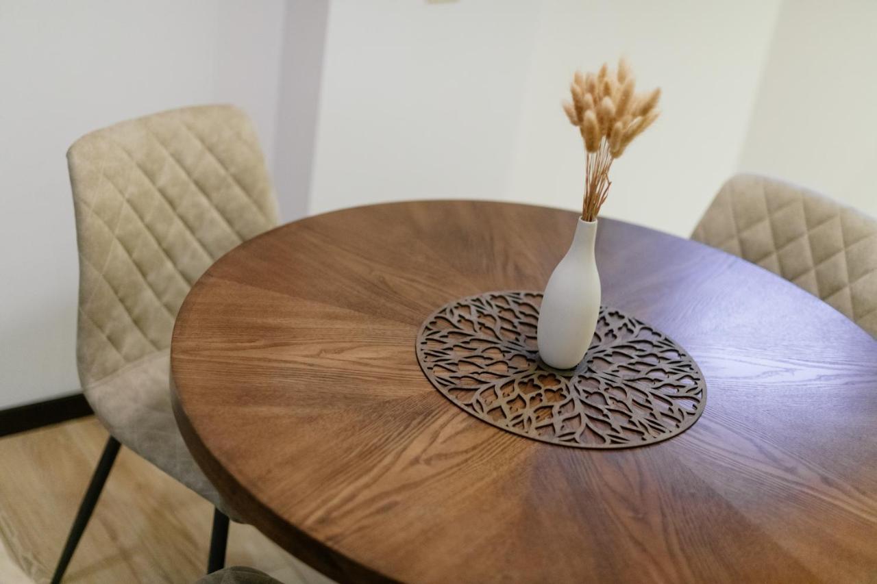 Riga Premium Apartments - Ground Floor With Separate Entrance Eksteriør billede